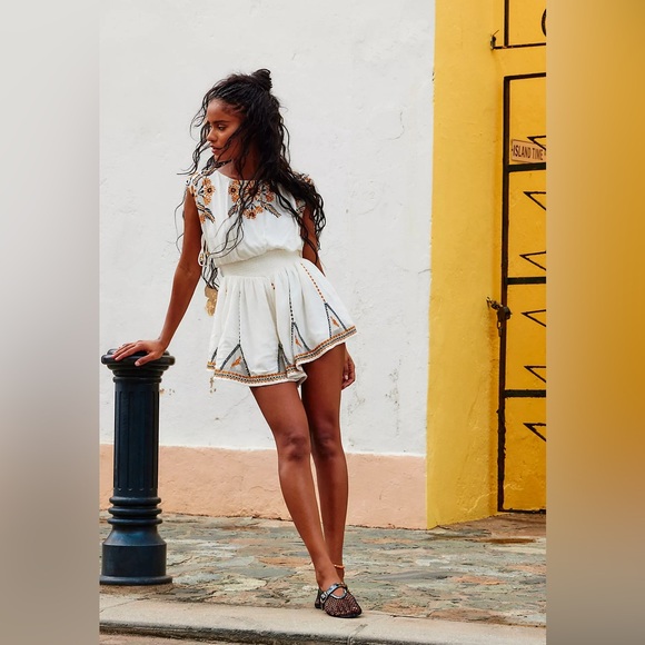 Free People Catalina Romper NWOT - Picture 2 of 8